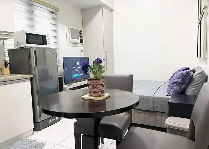 Apartment Kl Tower Makati Near Aim, Greenbelt 90mbps Wifi